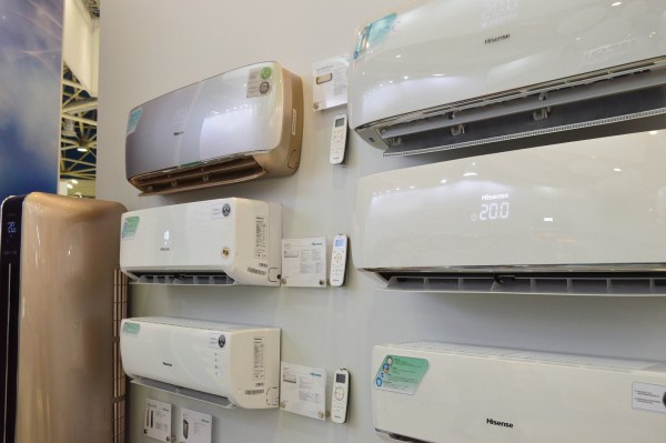 Hisense AMS-12UR4SVEDB65